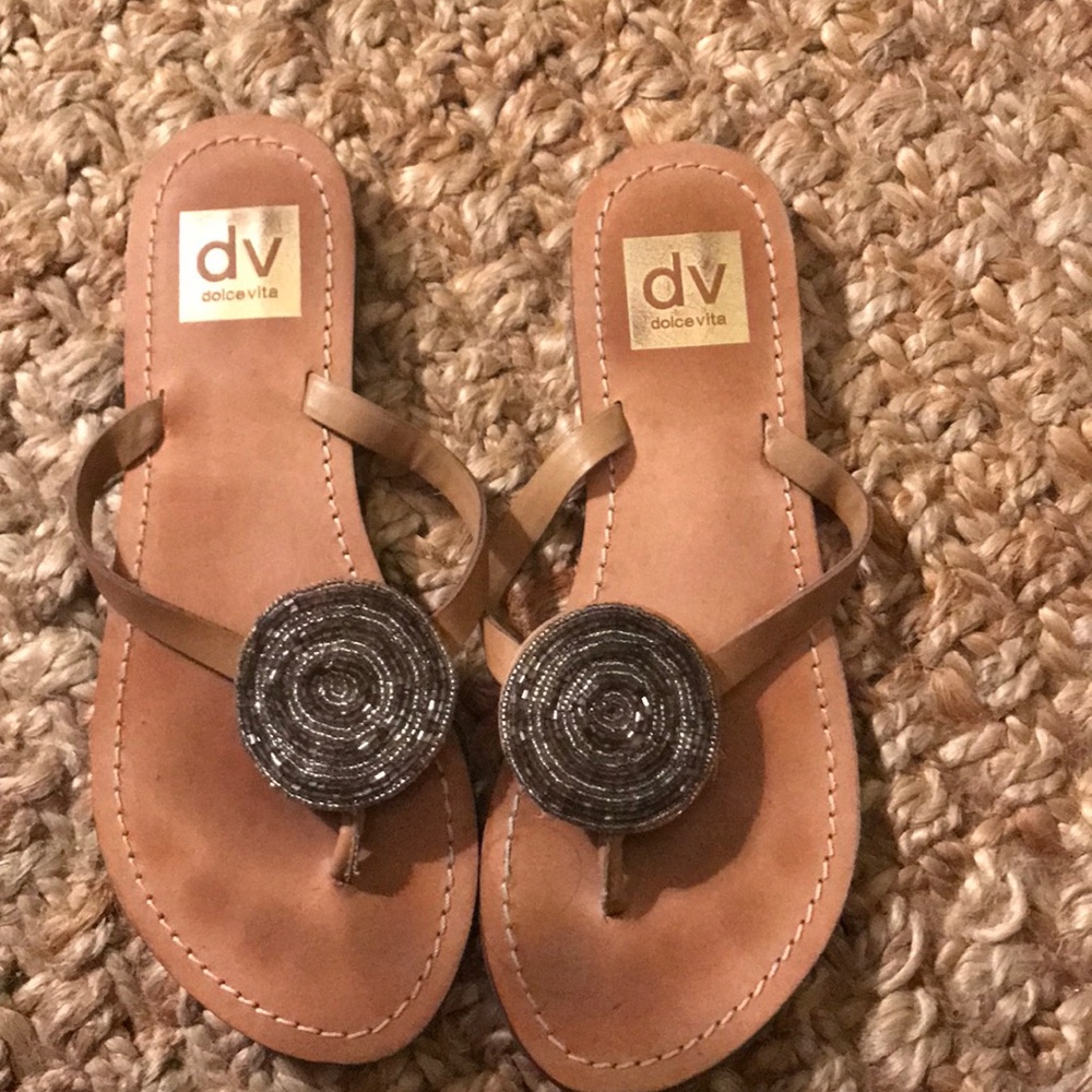 Dolce vita leather sandals size 6